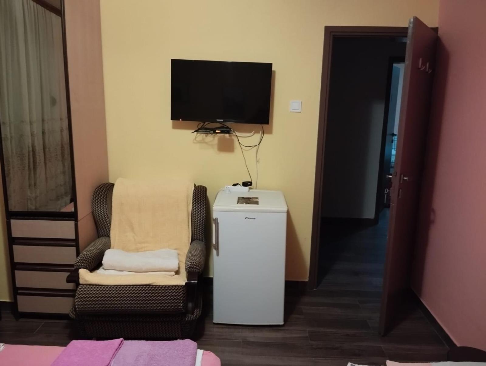 Guesthouse Bato Virpazar Eksteriør bilde