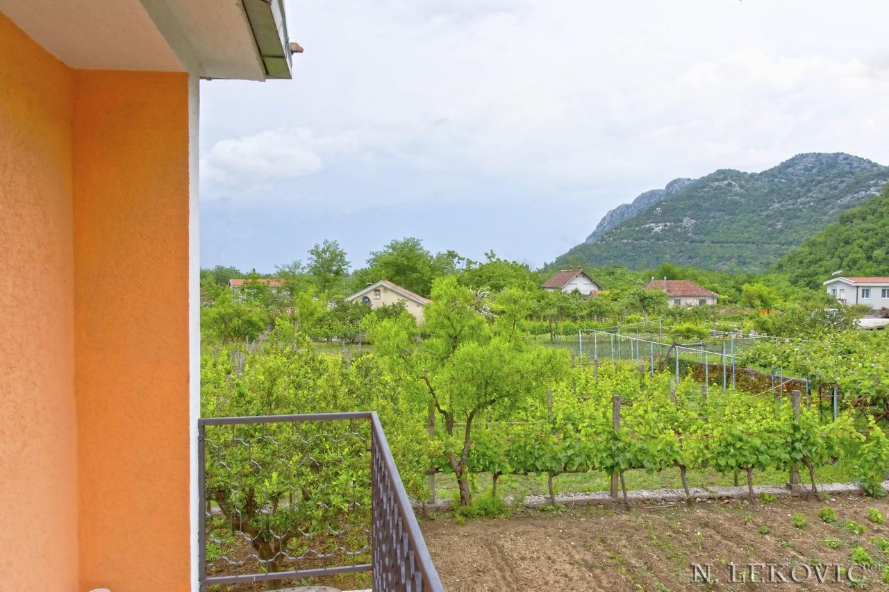 Guesthouse Bato Virpazar Eksteriør bilde