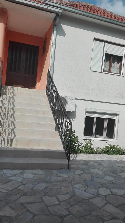 Guesthouse Bato Virpazar Eksteriør bilde